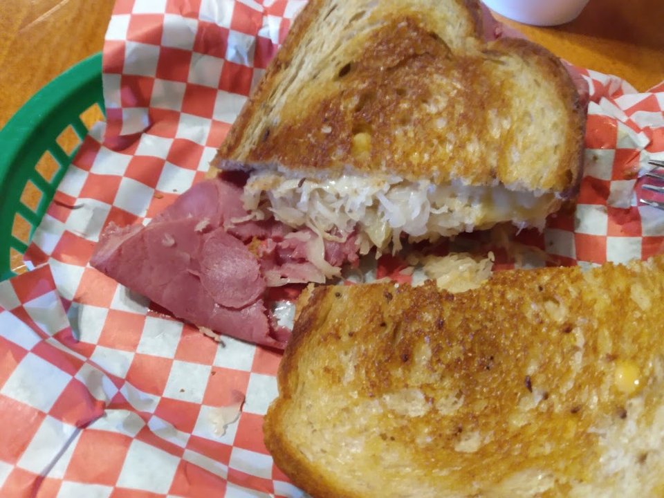 Reuben with Chips